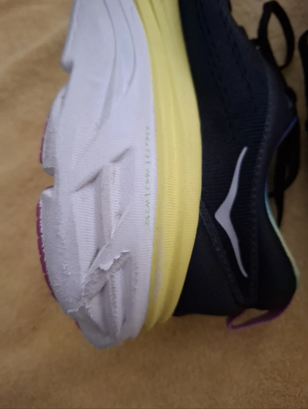 Hoka One Bondi 8 Mens Size 8